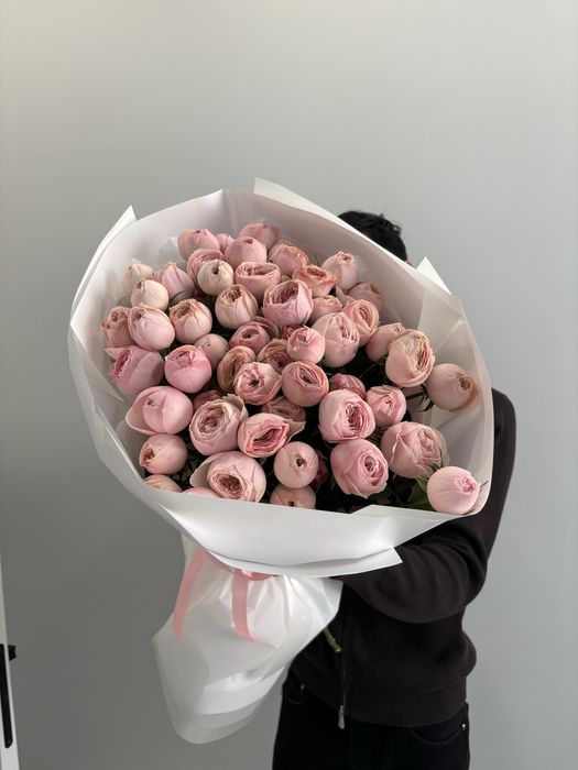 Продам букет из пионовидных роз