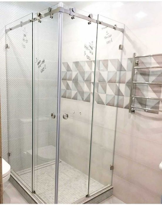 Dush kabina, Душевая кабина, под заказ из 10мм стекла.