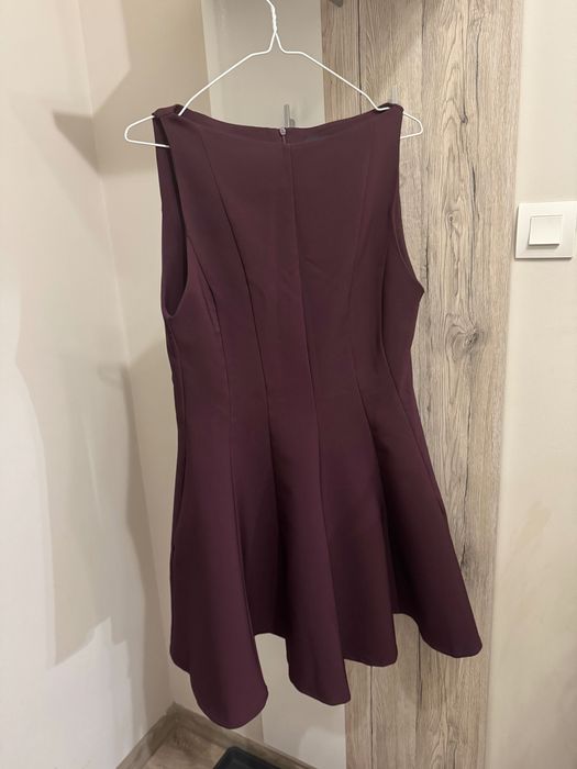 Елегантна рокля Zara