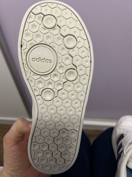 Отигинални детски маратонки Adidas 33N