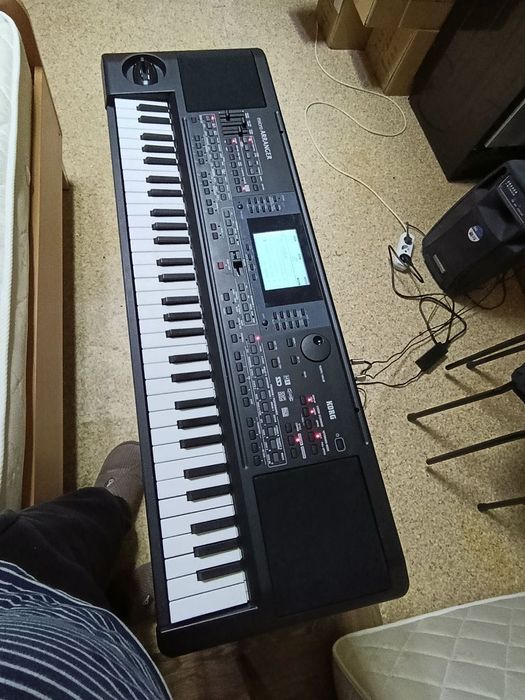 Отдaм дapoм синтезатор Korg