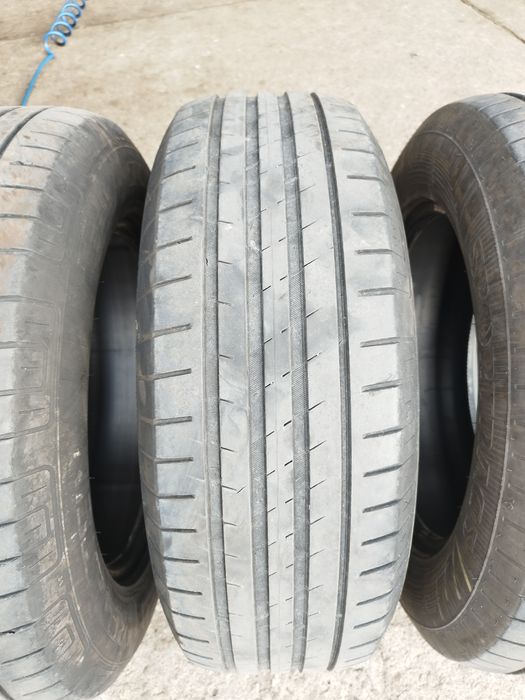 Джанти ,,BORBET" 17 цола 5×114,3 и гуми,, VREDESTEIN" 225 65 17