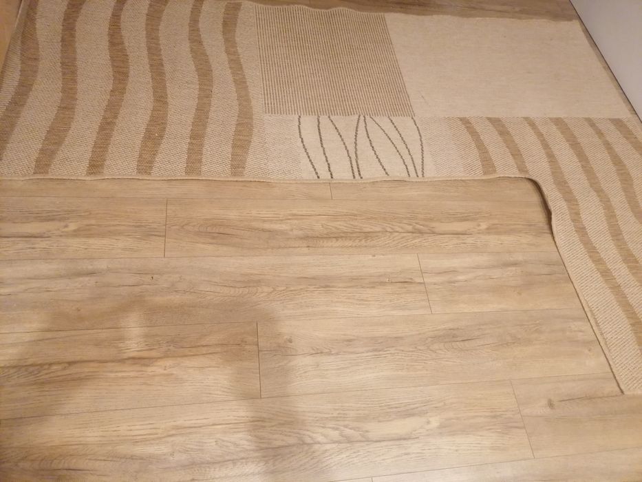 Килим лесен за поддръжка