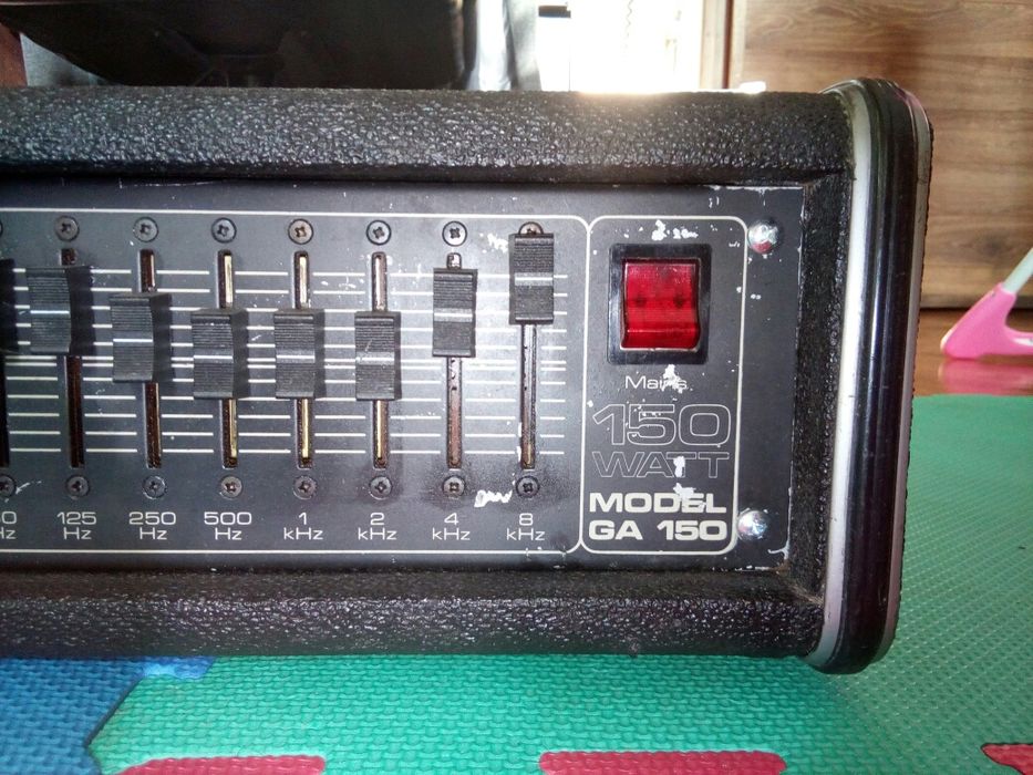 Английски Усилвател Model GA 150 Graphic amplifier