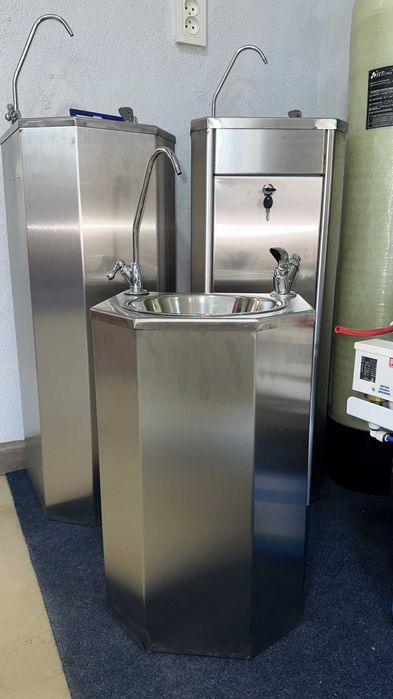 Фонтанчик питьевой без острых углов BURSHA #61