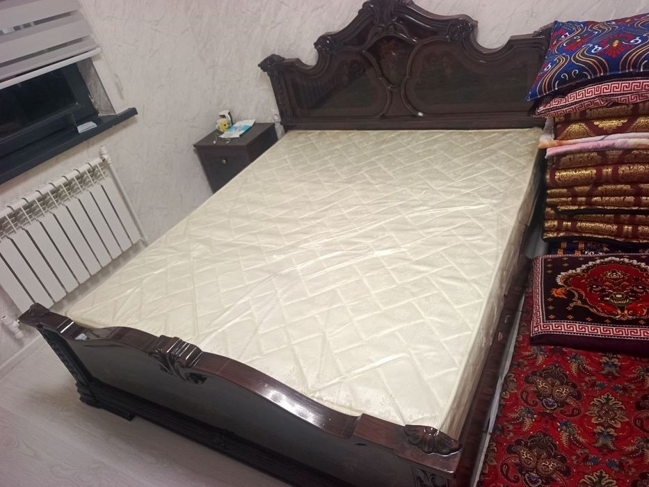 Mebellar toʻplami sotiladi