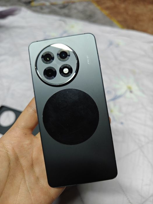 One plus ace 5 на обмен