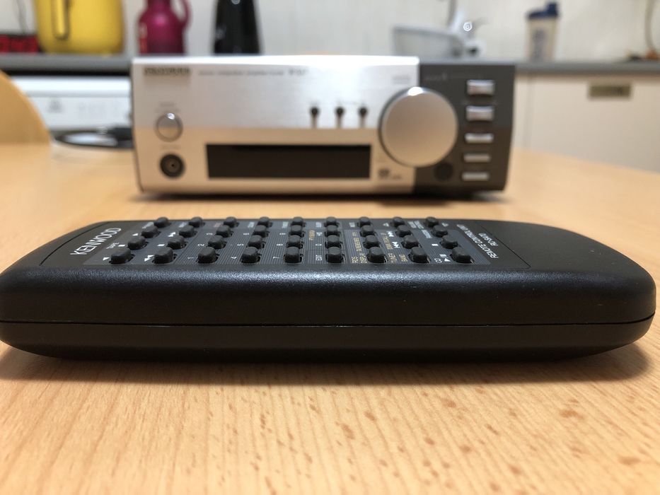 Kenwood statie amplificare cu radio si boxe