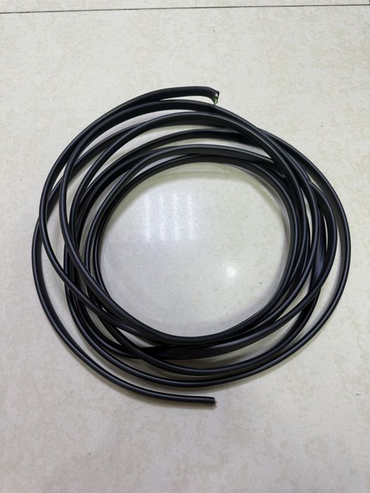 Продам кабель под розетку 5 метров