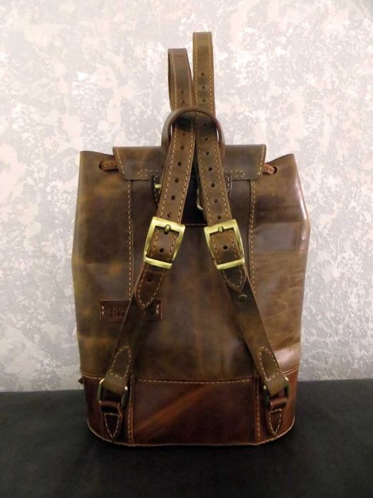 Рюкзак из натуральной кожи ручной работы