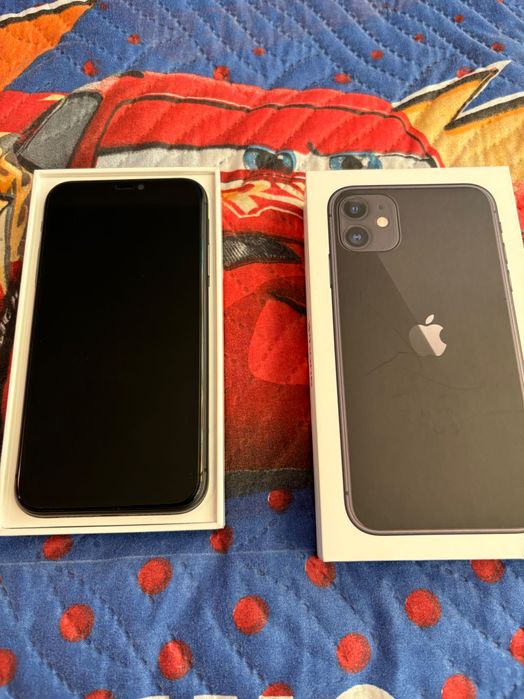 Продавам iphone 11 64GB