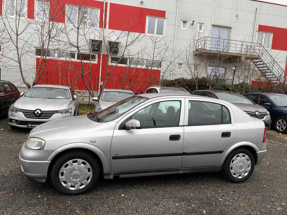 Opel Astra 1.6 Benzina