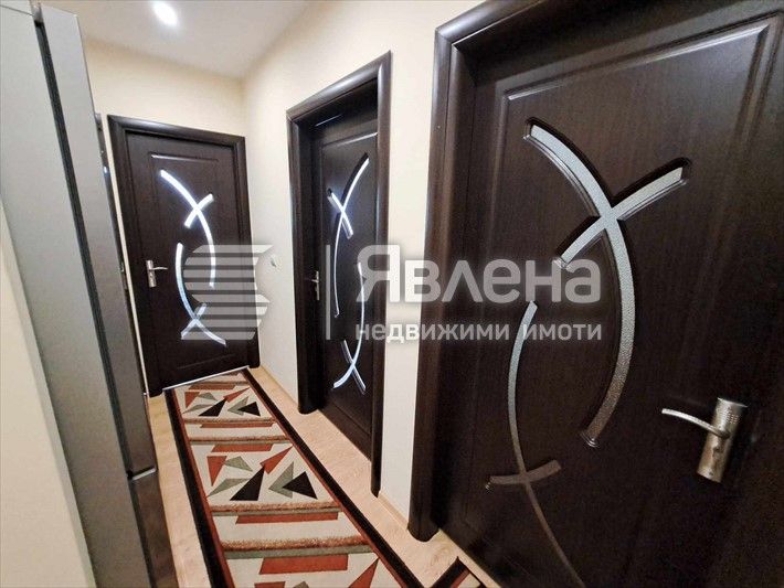 Продава се Двустаен апартамент в Ямбол, Георги Бенковски - 63 кв.м за 837 €/кв.м - Снимка #6