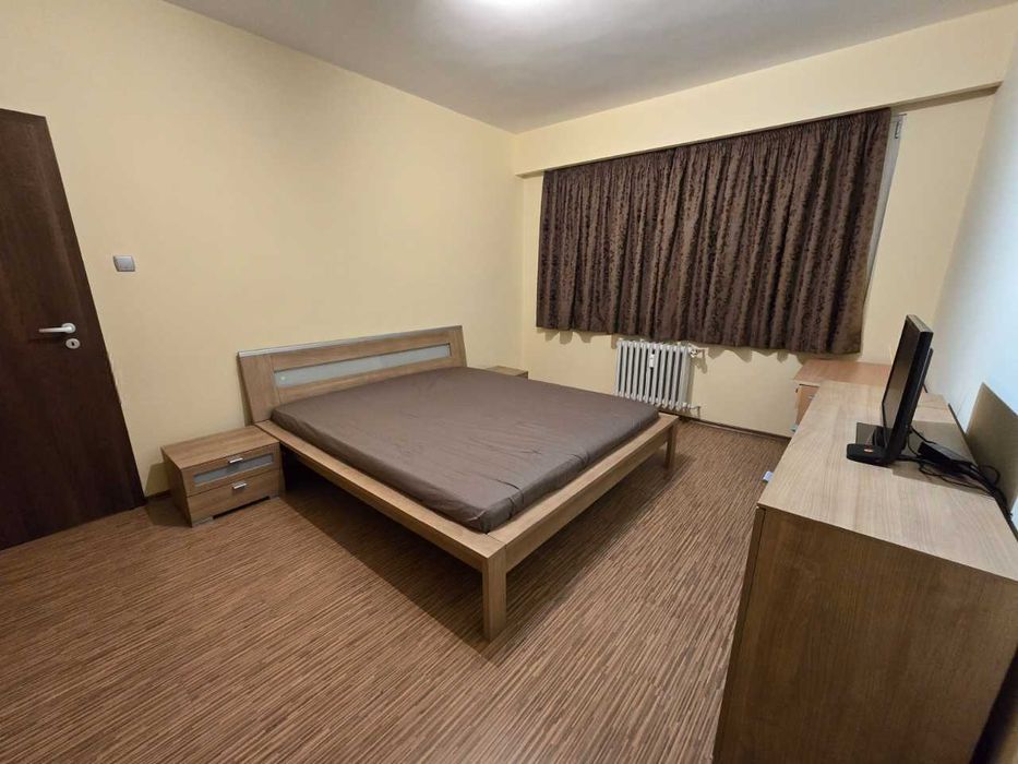 Дава се под наем Тристаен апартамент в София, Изток - 80 кв.м за 867 € - Снимка #6