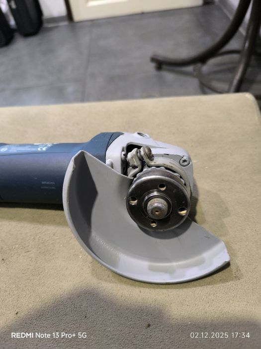 Ъглошлайф BOSCH GWS 7-115 E със обороти.