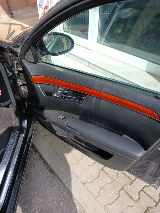 Продавам Мерцедес s-320,стреч лимузина,с доста екстри