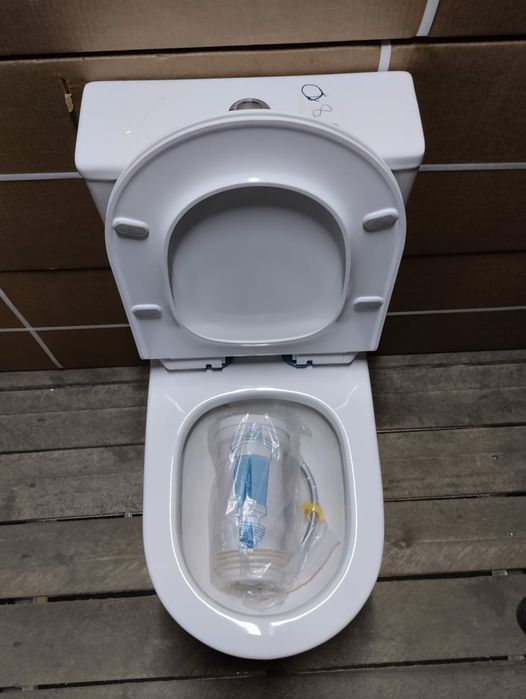 Унитазы с выходом в пол