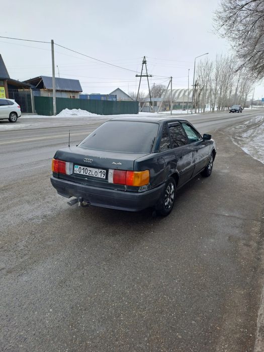 Продам audi 80 б3 в хорошем состоянии