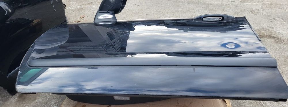 Vindem usa staga fata  Peugeot 3008