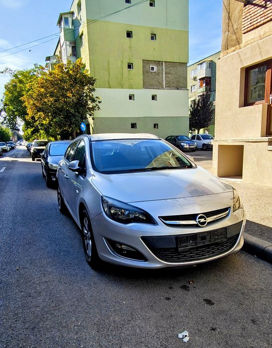 Opel Astra J  2014 Diesel înmatriculat