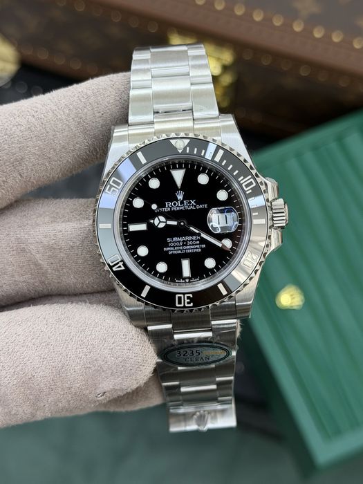 Rolex Submariner Date 41mm  ETA 3235