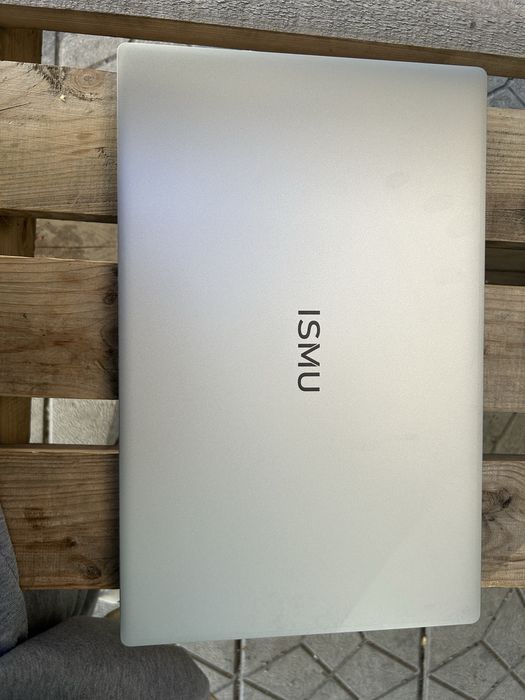 Ноутбук ISMU Win 11 pro