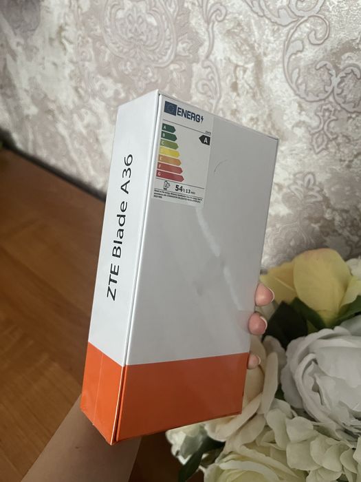 Продам новый телефон