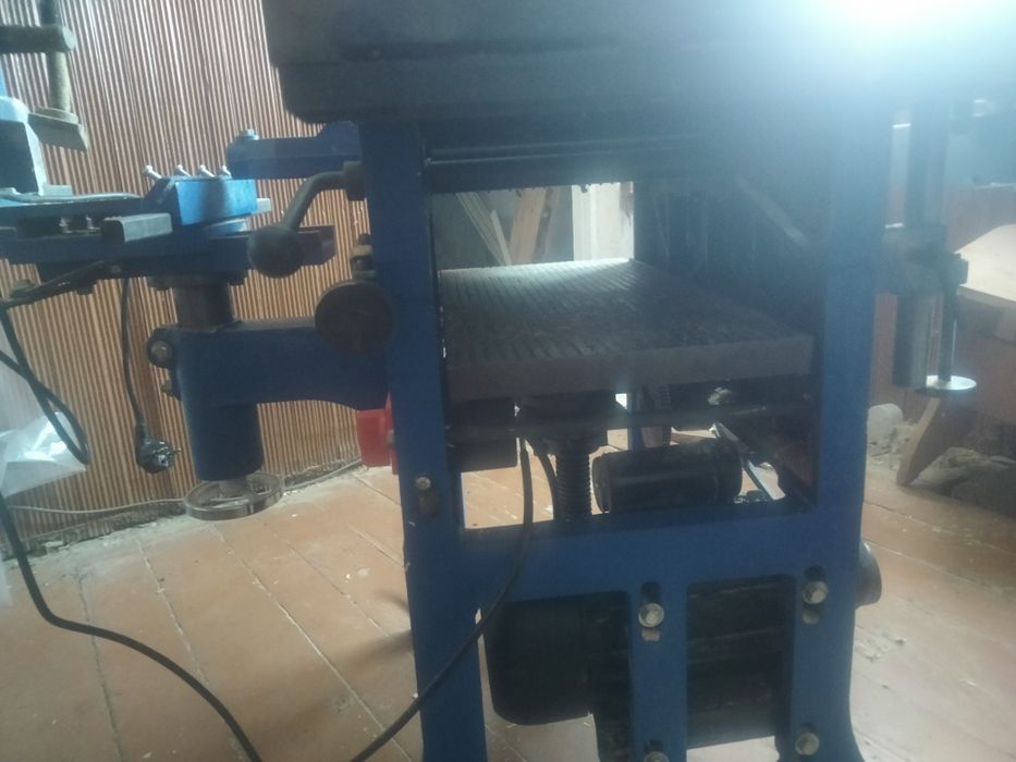 Циркулярная пила 5 в одном.