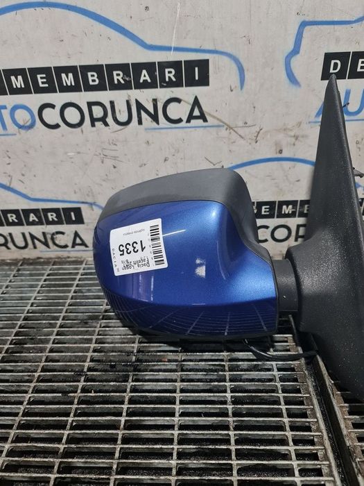 Oglinda dreapta Dacia Dacia Logan II MCV 2013 - 2016 4 Usi ALBASTRU (1335) Fara rabatare