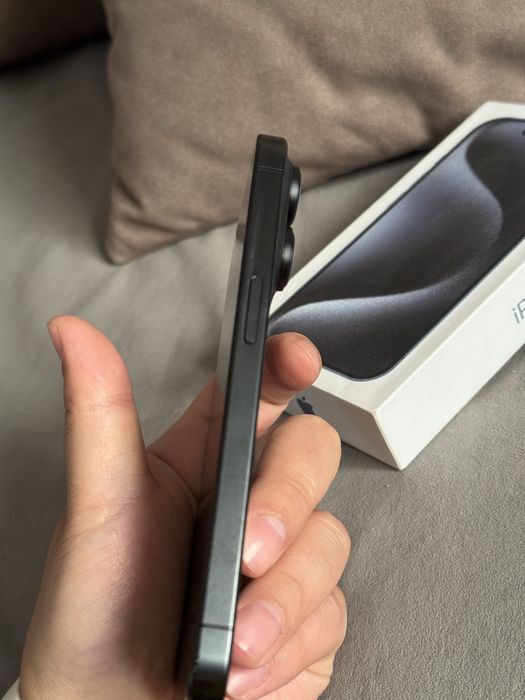 Iphone 15 pro идеал акум 91%