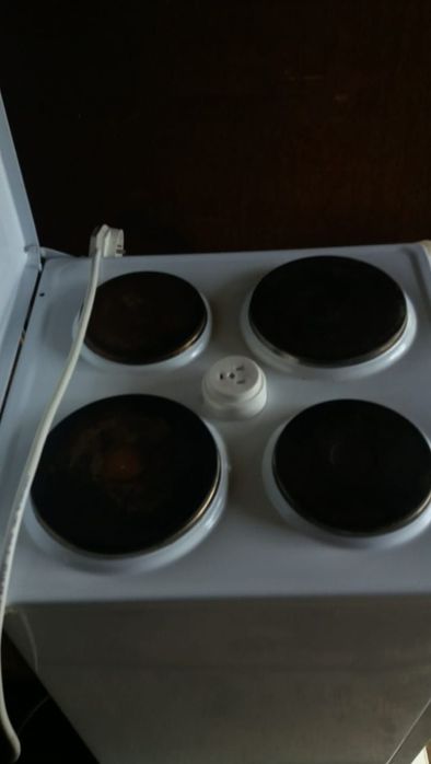 Электрическая плита Flama