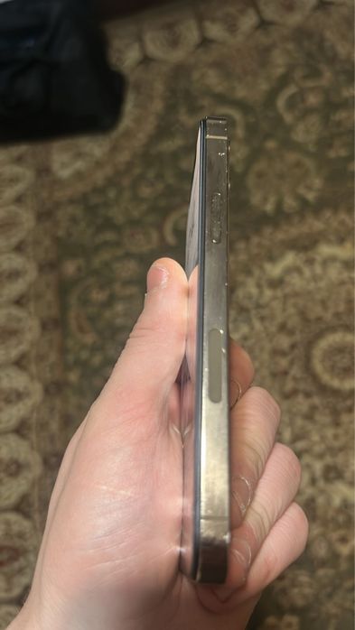 Iphone.12про 128гб емкость :100