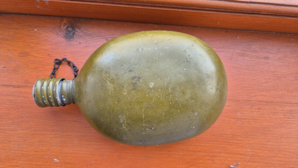 Продам фляжку армейскую