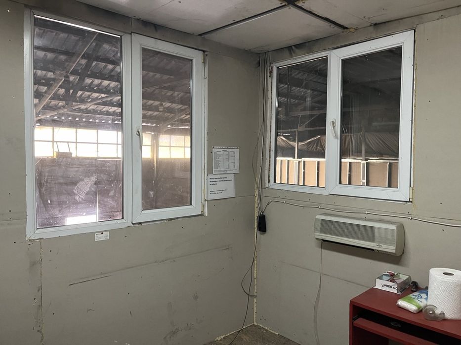 Дава се под наем Промишлена сграда в Разград, Промишлена зона - Запад - 130 кв.м за 306 € - Снимка #4