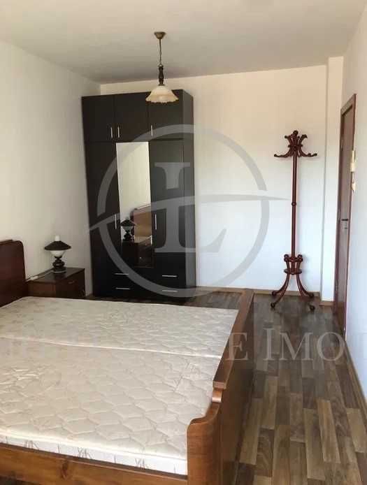 Продава се Тристаен апартамент в Пловдив, Кючук Париж - 110 кв.м за 2082 €/кв.м - Снимка #5