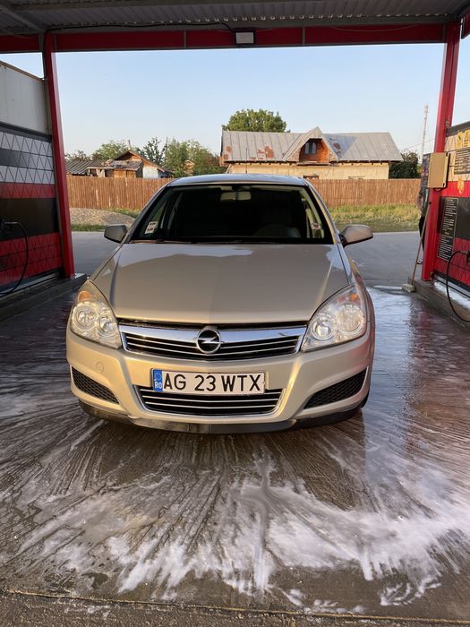 OPEL Astra 2010 — imagine 2