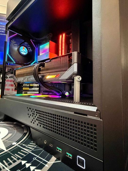 PC16 Ryzen™9 9950X3D RAM 64GB RTX 5090 1000W SSD 8TB + SURPRIZA