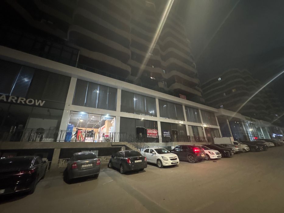 Сдам половину помещения в аренду под продуктовый магазин ,ателье и т.д