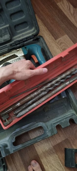 Перфоратор отбойник