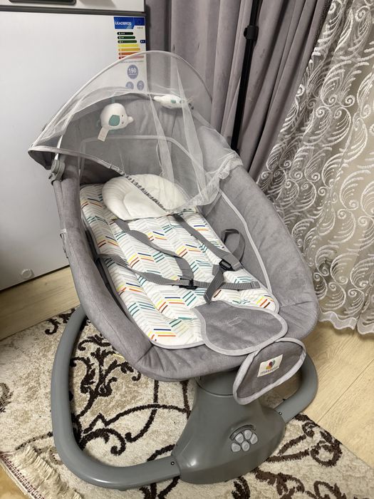 Детский манеж и шизлонг детский