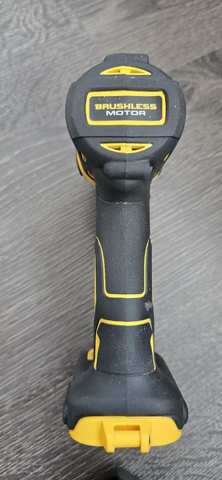 Scule  Dewalt  fara perii  import Usa