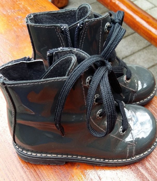 Ghete piele lacuita 24