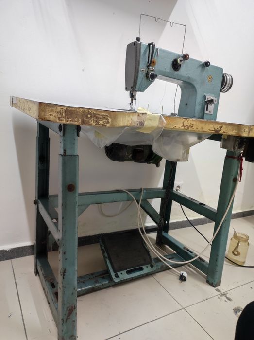 Швейная машина 1022м