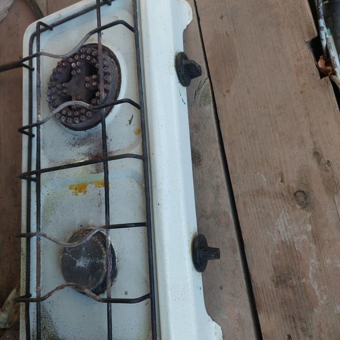 Продам шифер 2 газ балона и плита