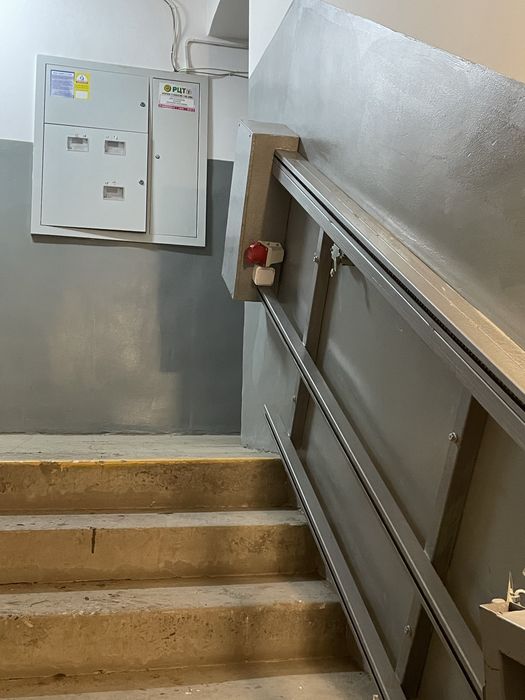 СРОЧНО! Продам 2 комнатную квартиру