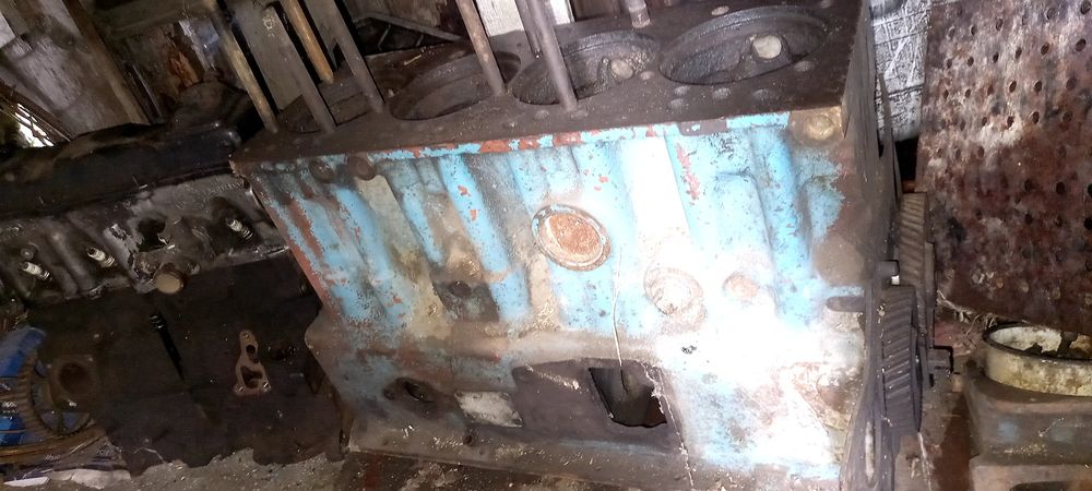 Блок цилиндров мтз