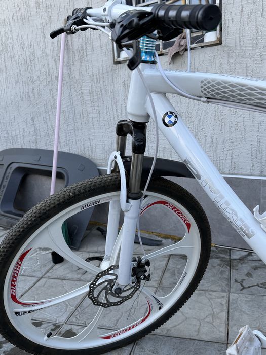 Велосипед BMW, на титановых дисках