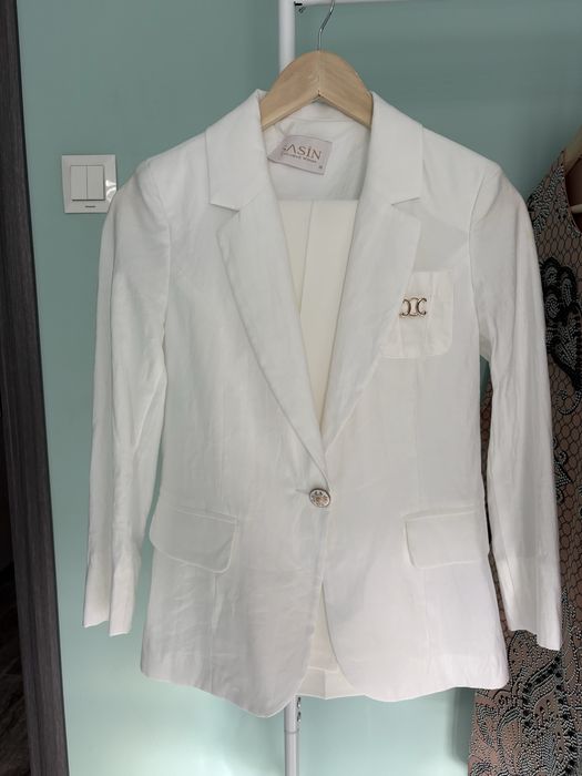 Дамски рокли и сака