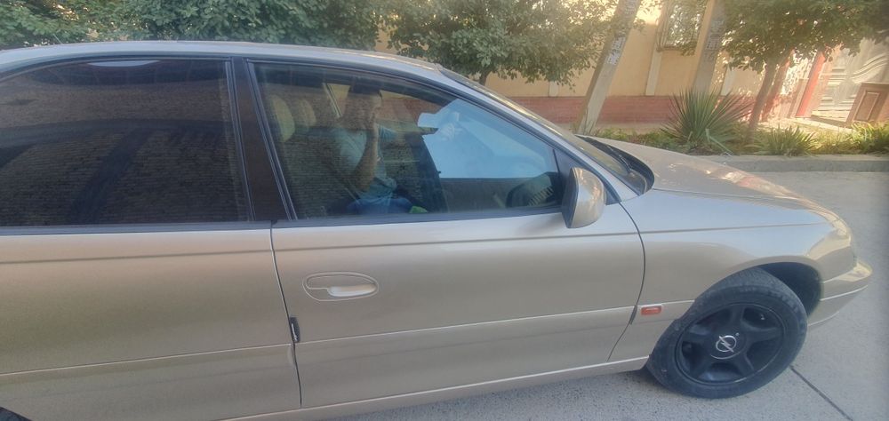 Продаётся Машина Opel.