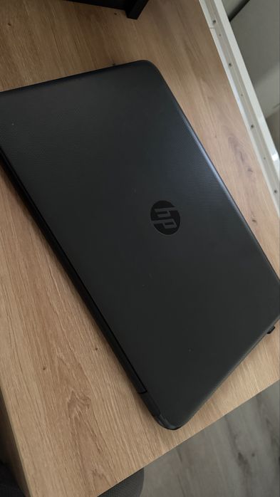 Laptop HP 250 G4